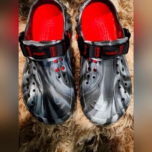 🖤❤️Marble Echo Crocs❤️🖤